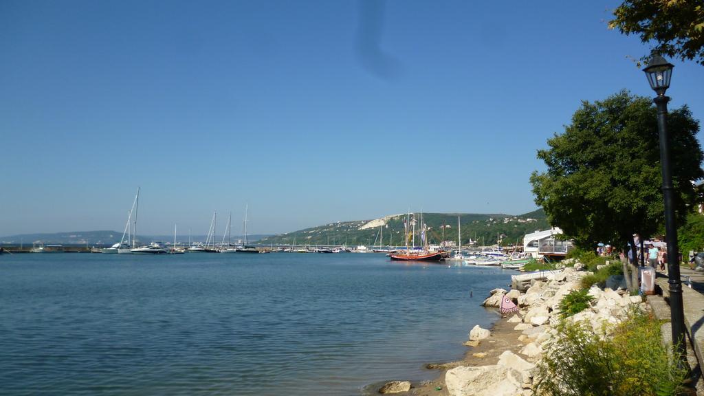 Olimpia Supersnab Hotel Balchik Exterior foto