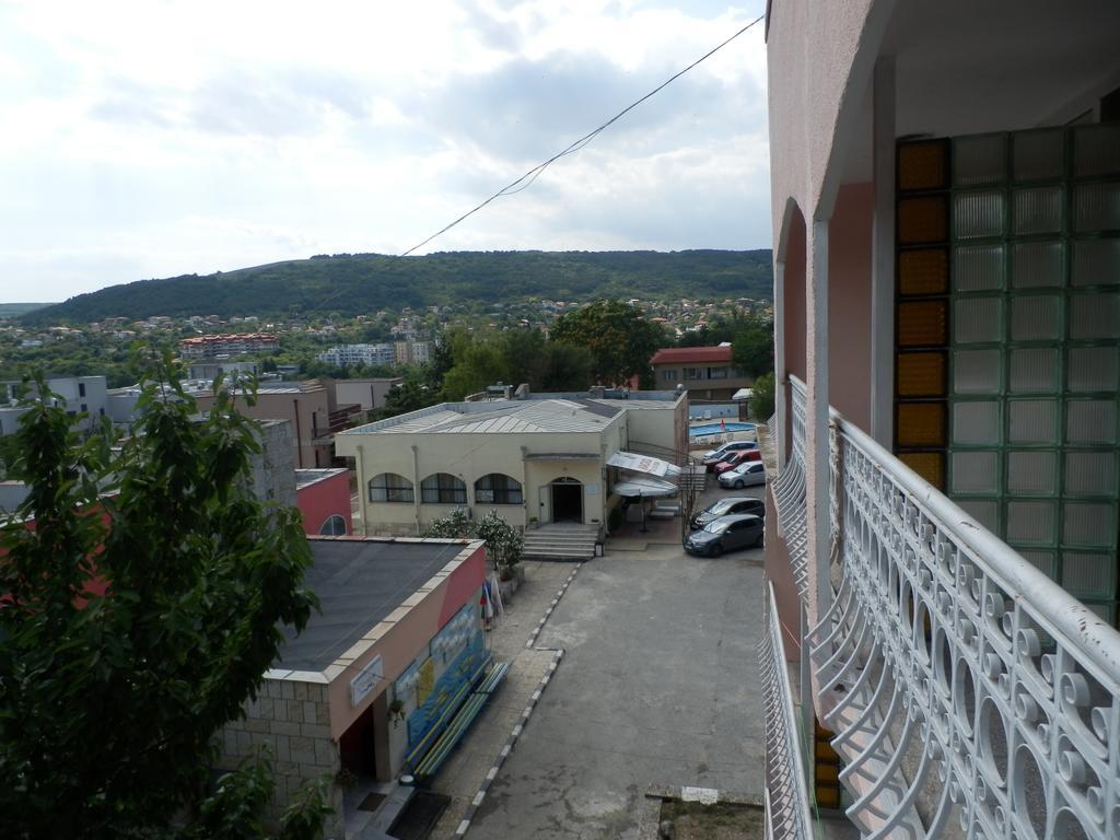 Olimpia Supersnab Hotel Balchik Quarto foto