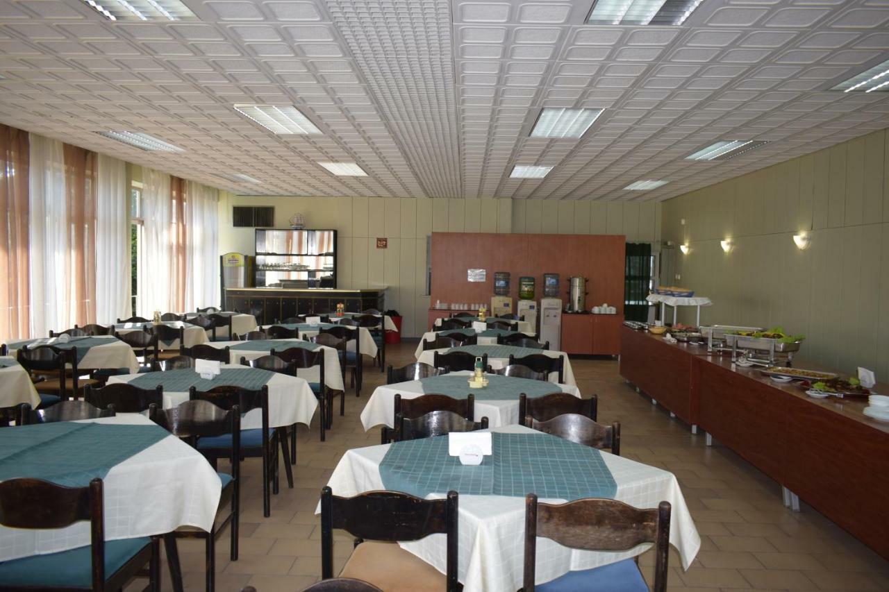 Olimpia Supersnab Hotel Balchik Exterior foto